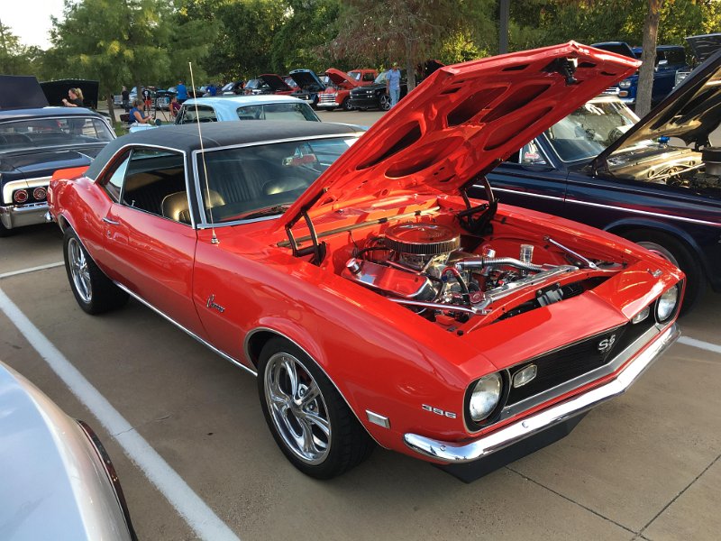 20180902 190630 - Fat Daddys Car Show.jpg